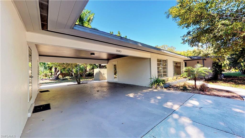 COUNTRY CLUB ESTATES - Residential