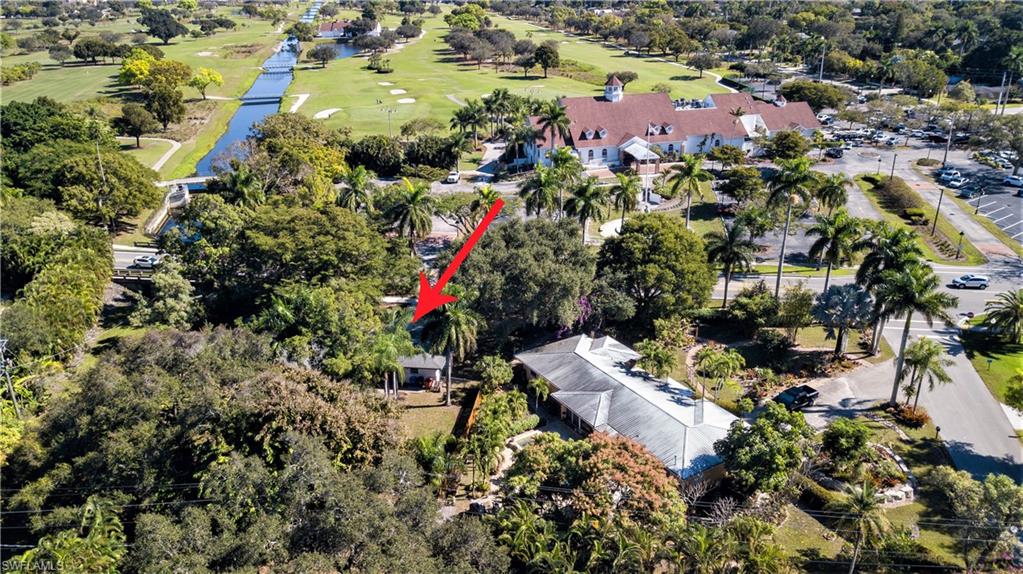 COUNTRY CLUB ESTATES - Residential