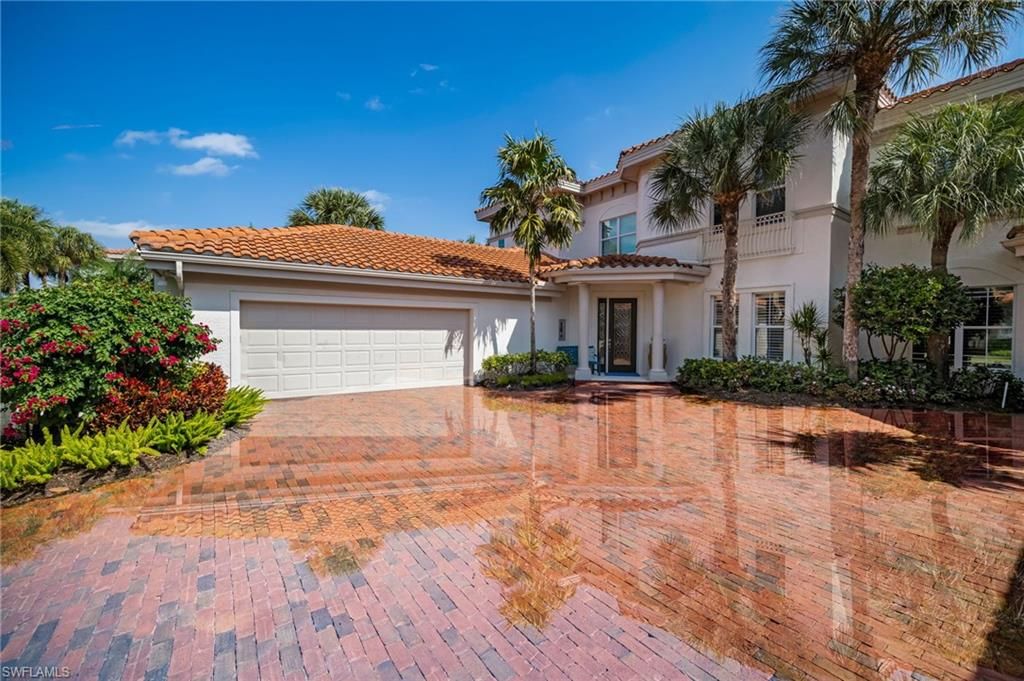 Photo of 2376 Terra Verde LN #2376, NAPLES, FL 34105 (MLS # 226009454)