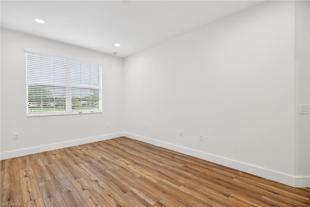 HIDEAWAY COVE - Residential