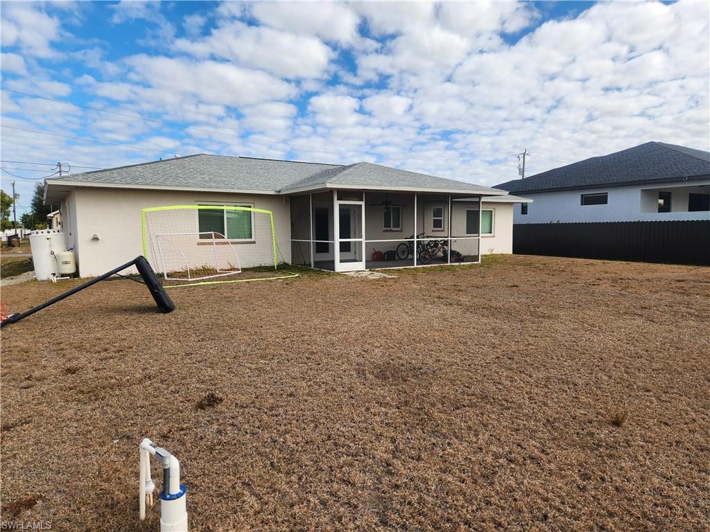 CAPE CORAL - Residential