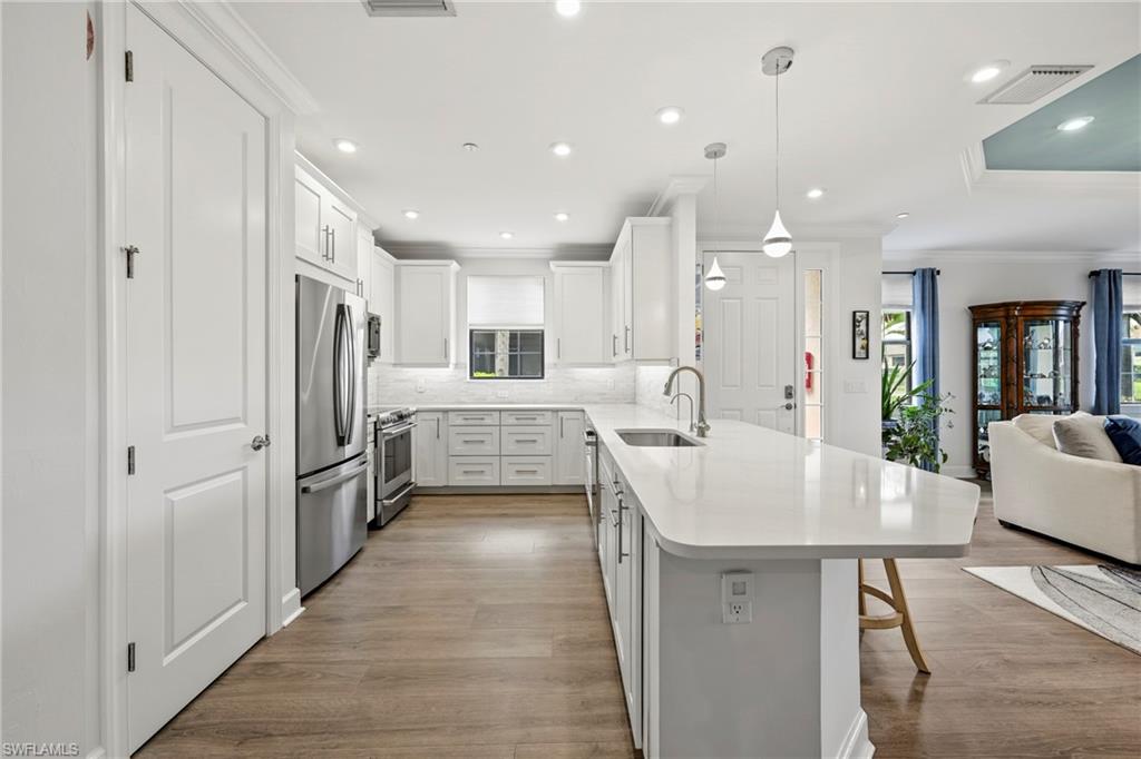 ESPLANADE BY THE ISLANDS - Residential