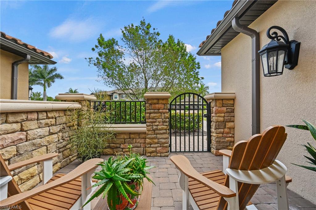 ESPLANADE BY THE ISLANDS - Residential