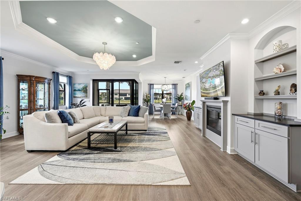 ESPLANADE BY THE ISLANDS - Residential