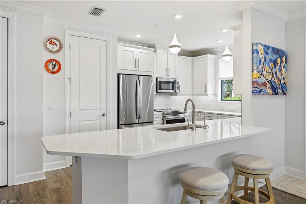 ESPLANADE BY THE ISLANDS - Residential