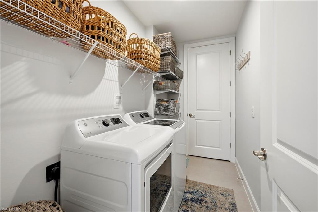 ESPLANADE BY THE ISLANDS - Residential