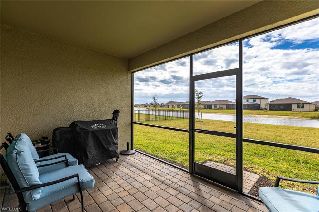 PORTICO - Residential