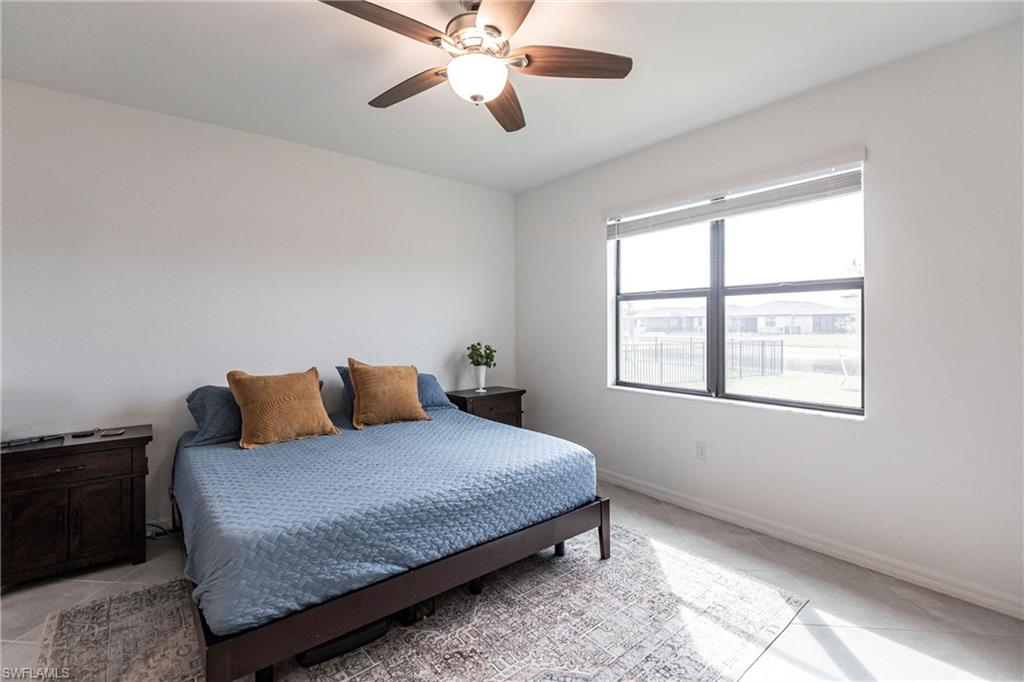 PORTICO - Residential