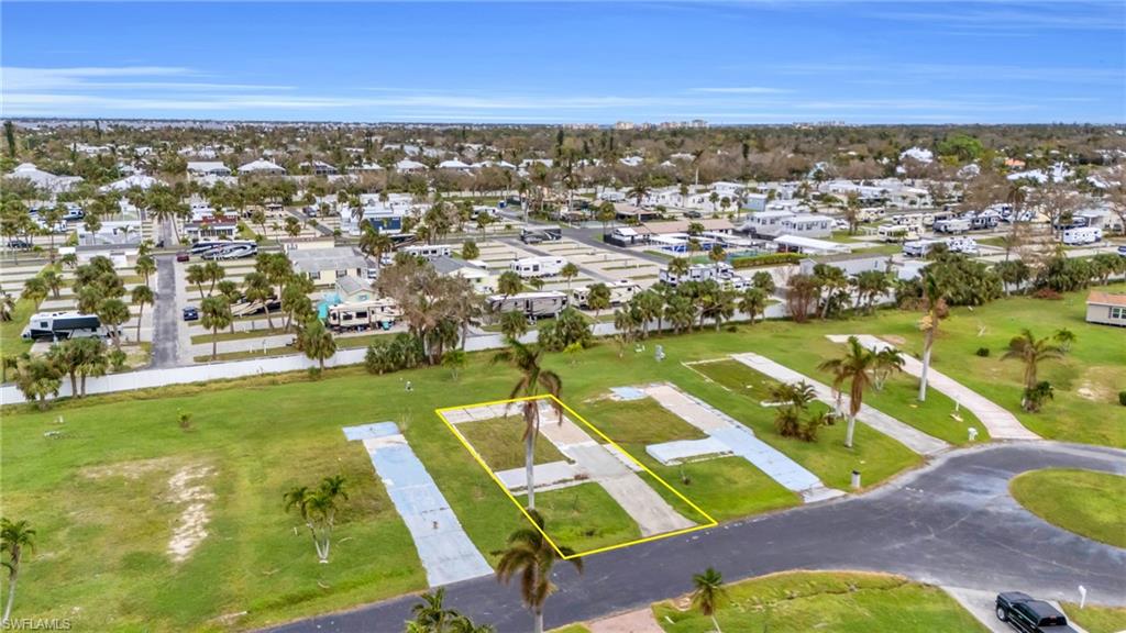 PLANTATION ESTATES MOBILE HOME - Land