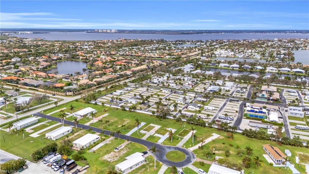 PLANTATION ESTATES MOBILE HOME - Land