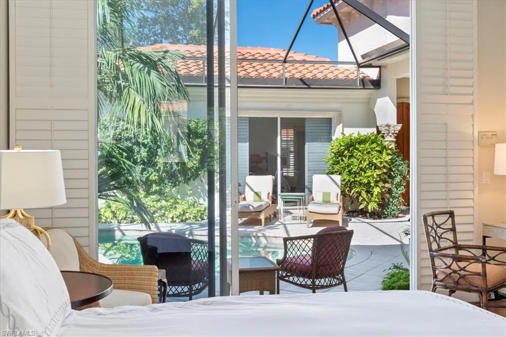 Naples, Florida 34105, United States, 3 Bedrooms Bedrooms, ,3 BathroomsBathrooms,Residential,Contingent,82459