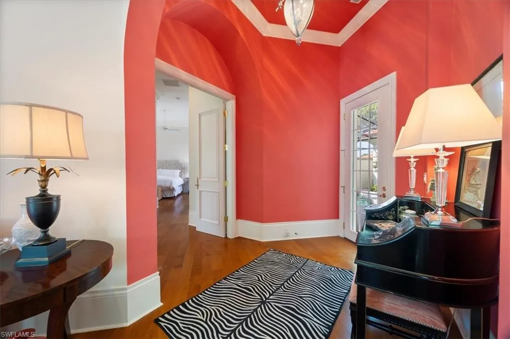 Naples, Florida 34105, United States, 3 Bedrooms Bedrooms, ,3 BathroomsBathrooms,Residential,Contingent,82459