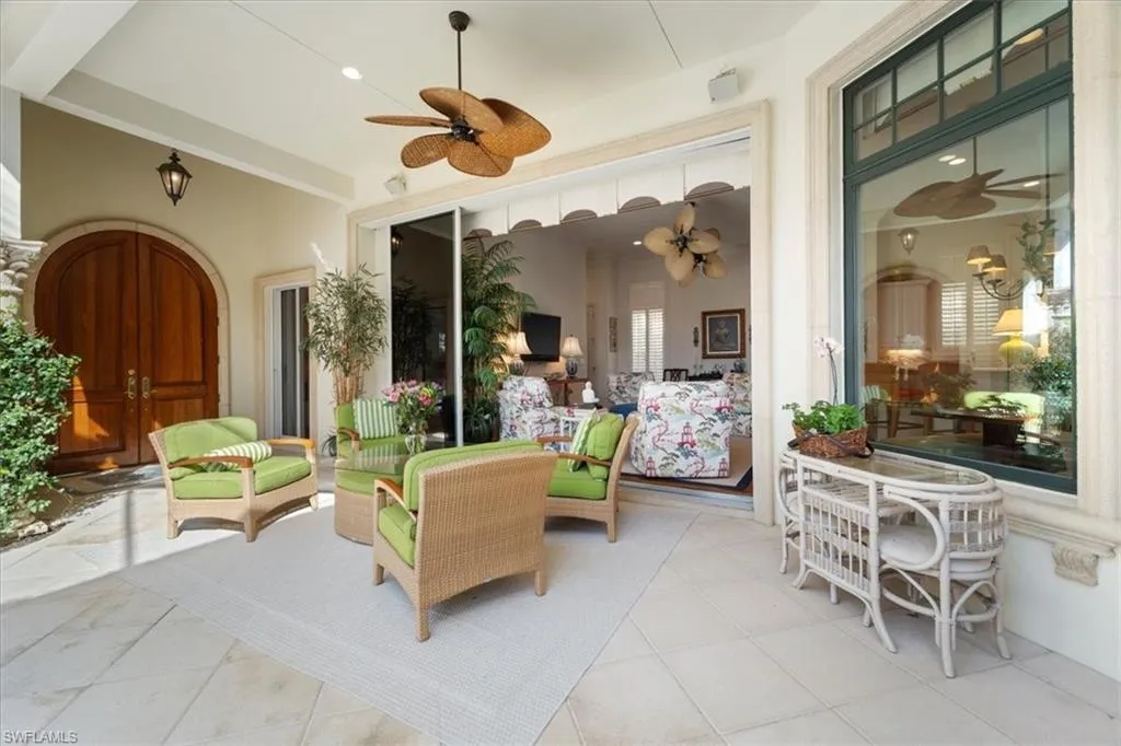 Naples, Florida 34105, United States, 3 Bedrooms Bedrooms, ,3 BathroomsBathrooms,Residential,Contingent,82459