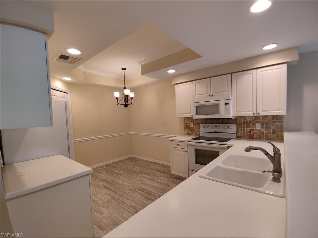 ISLAND COVE OF CAPE CORAL - Residential