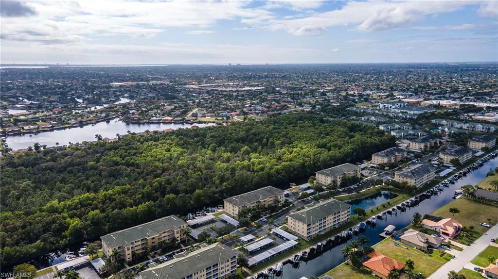 ISLAND COVE OF CAPE CORAL - Residential