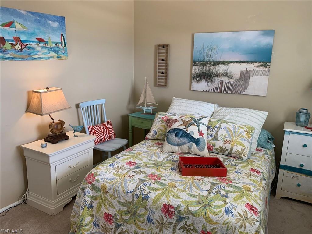 SEVEN LAKES - Residential