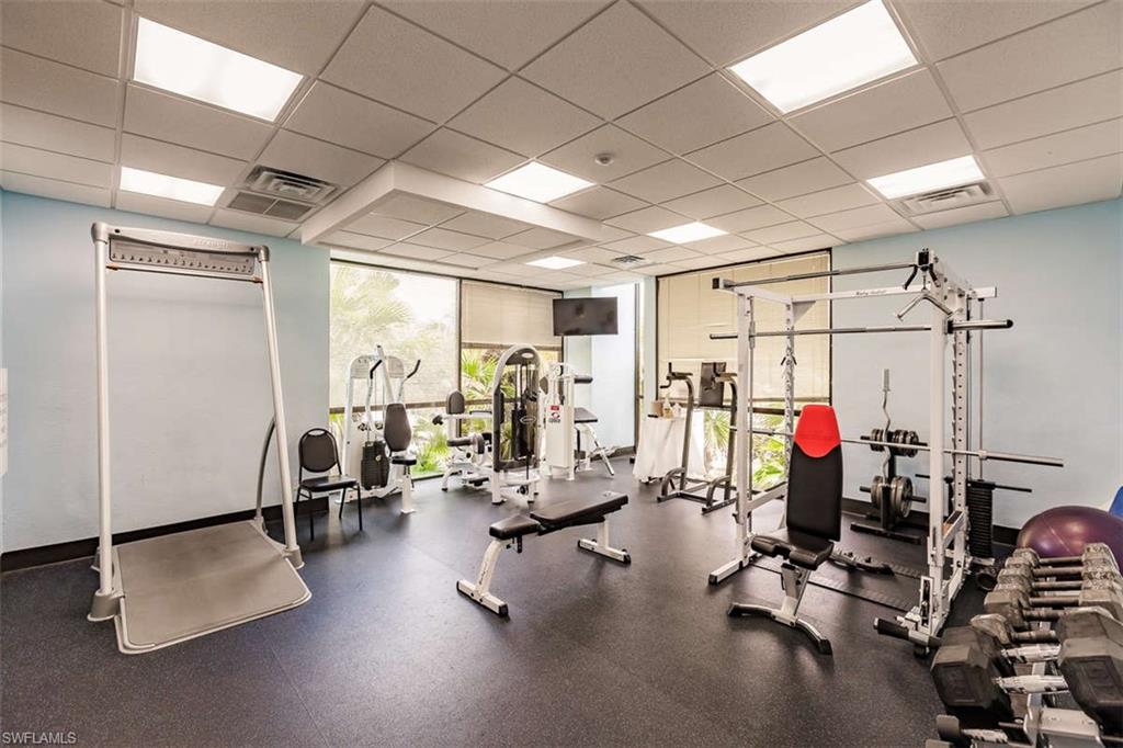 SEVEN LAKES - Residential