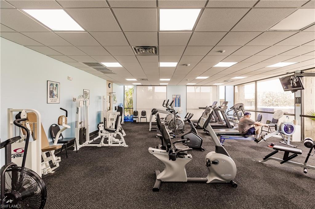 SEVEN LAKES - Residential