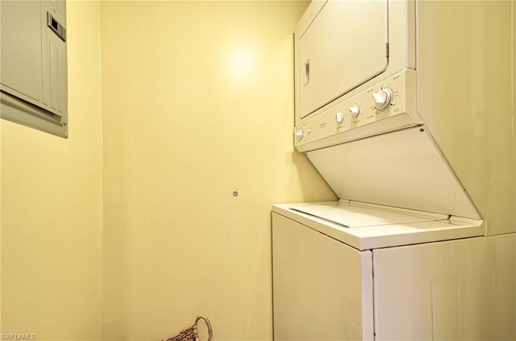 NAPOLI - Residential