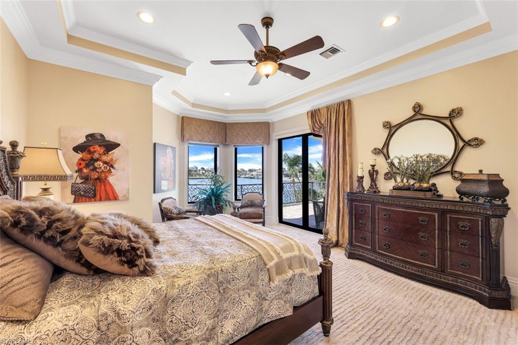 MARCO BEACH - Residential