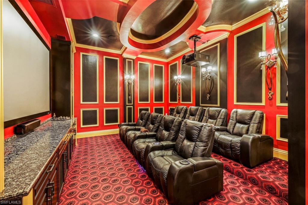 MARCO BEACH - Residential