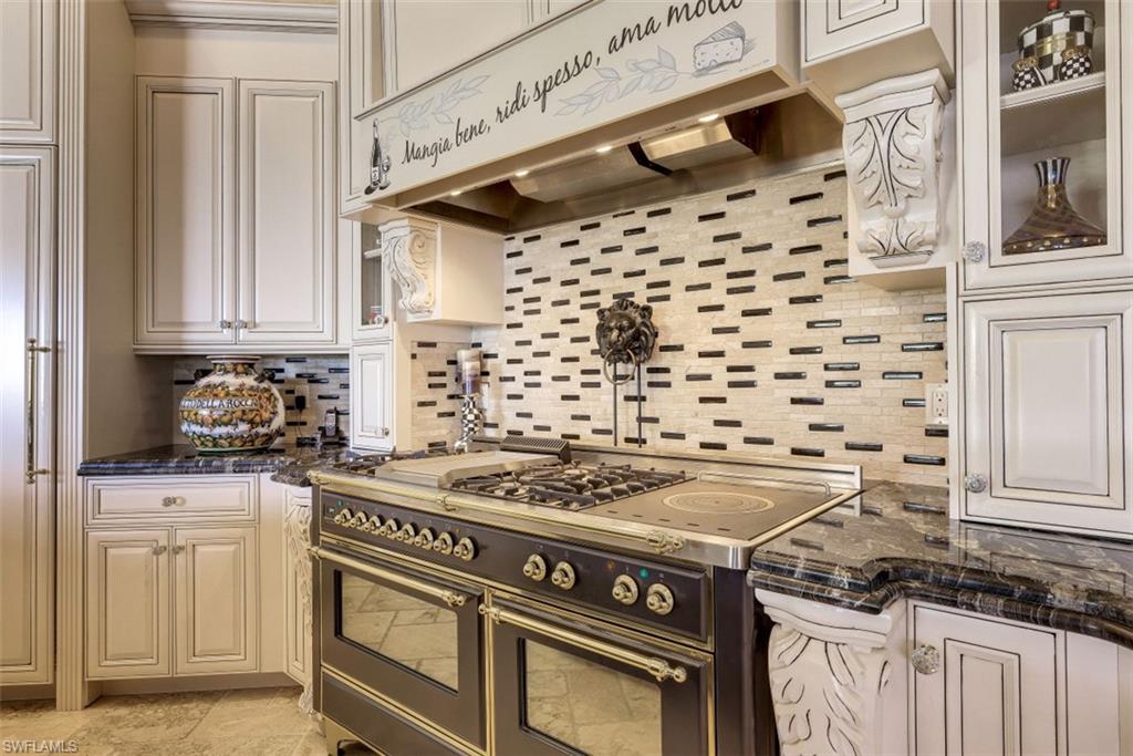 MARCO BEACH - Residential