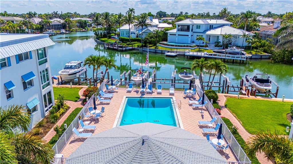 PORT AU VILLA - Residential