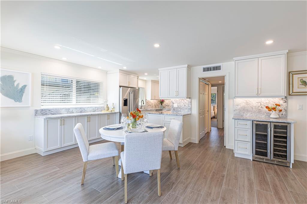 PORT AU VILLA - Residential