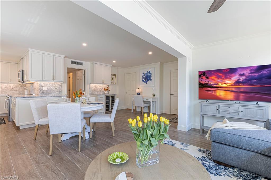 PORT AU VILLA - Residential