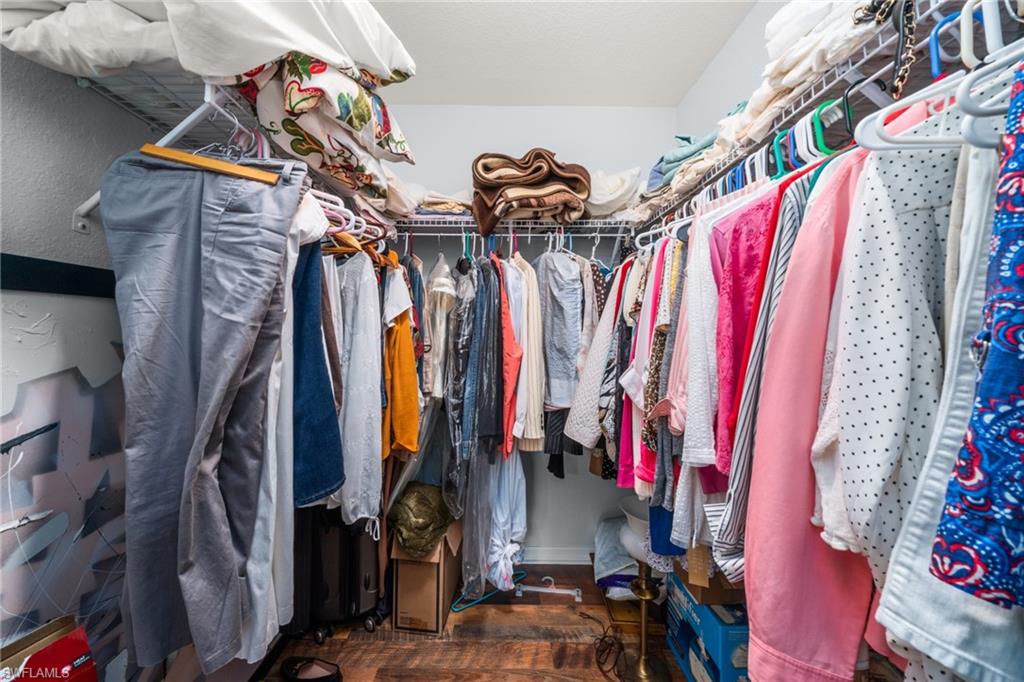 PLACID LAKES - Residential