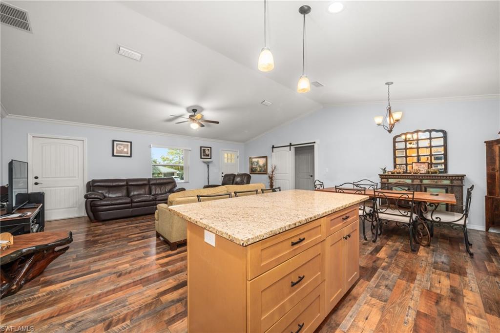 PLACID LAKES - Residential