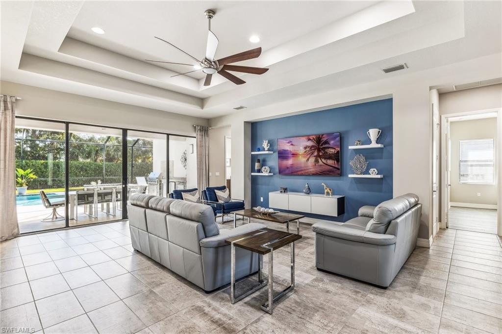 4641 Azalea DR