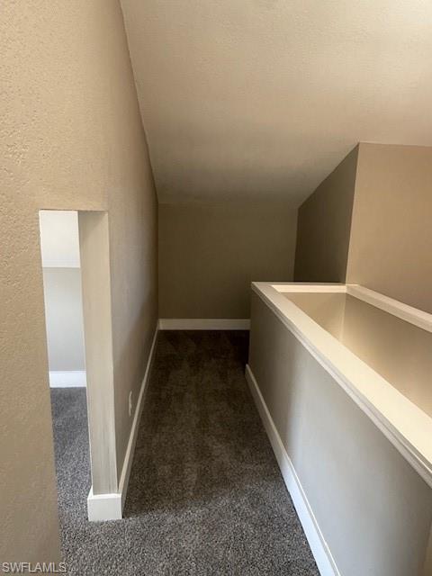 ROYAL WOODS - Residential