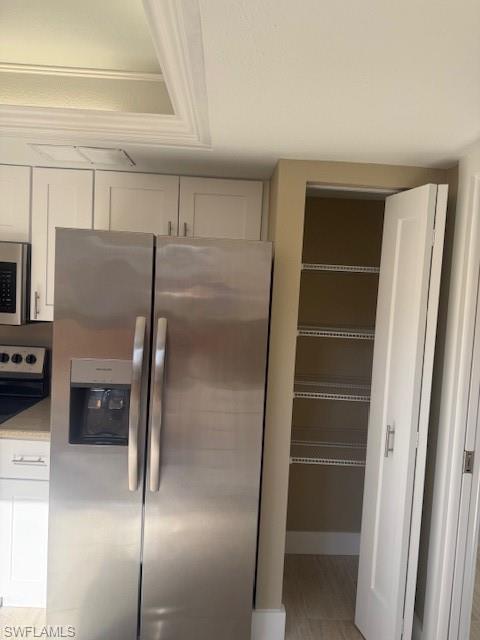 ROYAL WOODS - Residential