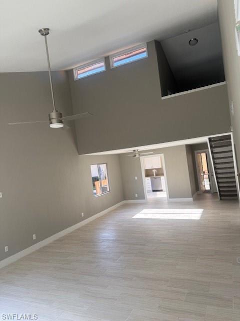 ROYAL WOODS - Residential