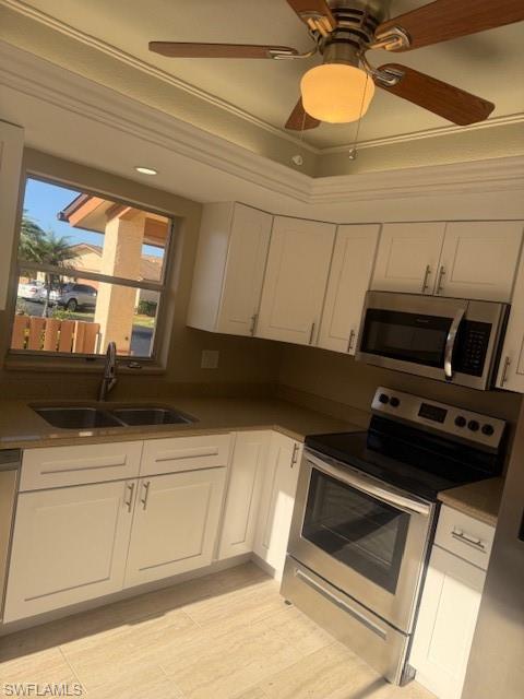 ROYAL WOODS - Residential