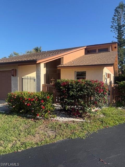 ROYAL WOODS - Residential