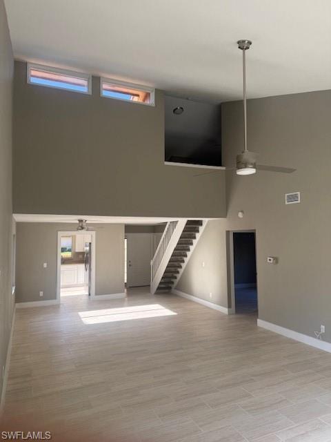 ROYAL WOODS - Residential