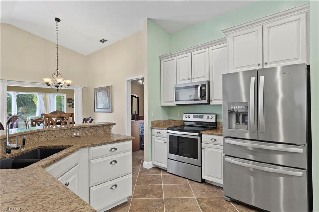 STONEYBROOK - Residential