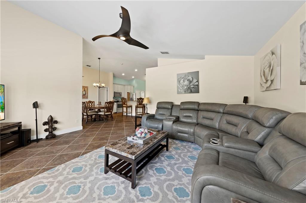 STONEYBROOK - Residential