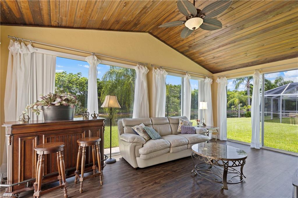 STONEYBROOK - Residential