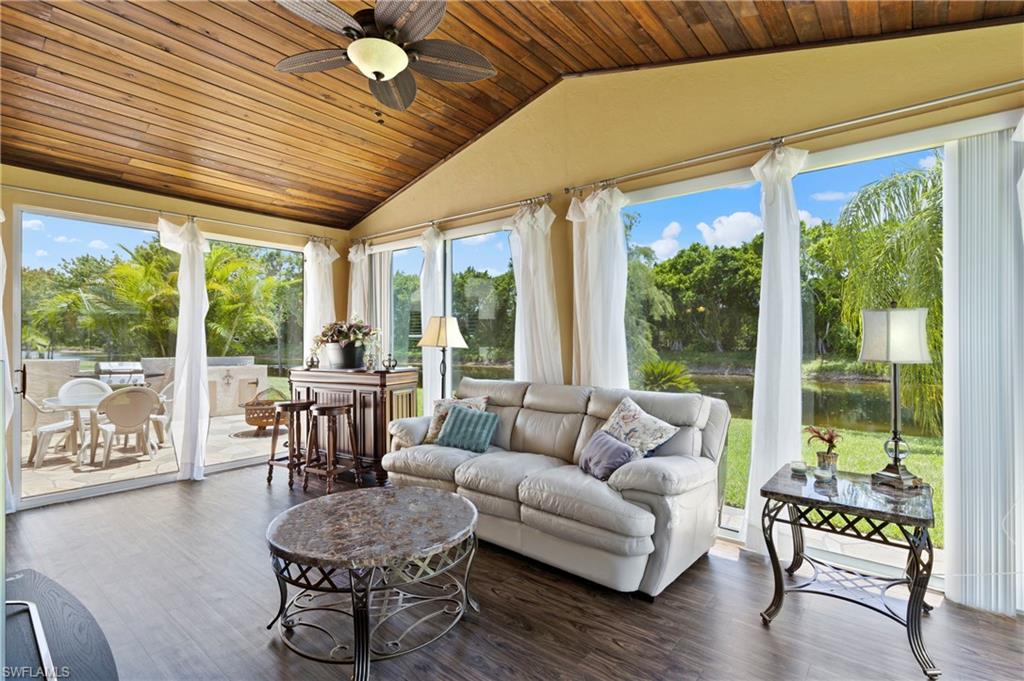 STONEYBROOK - Residential