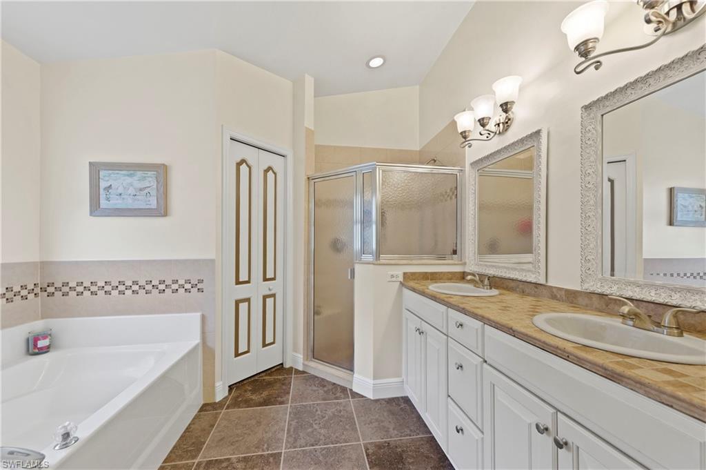 STONEYBROOK - Residential