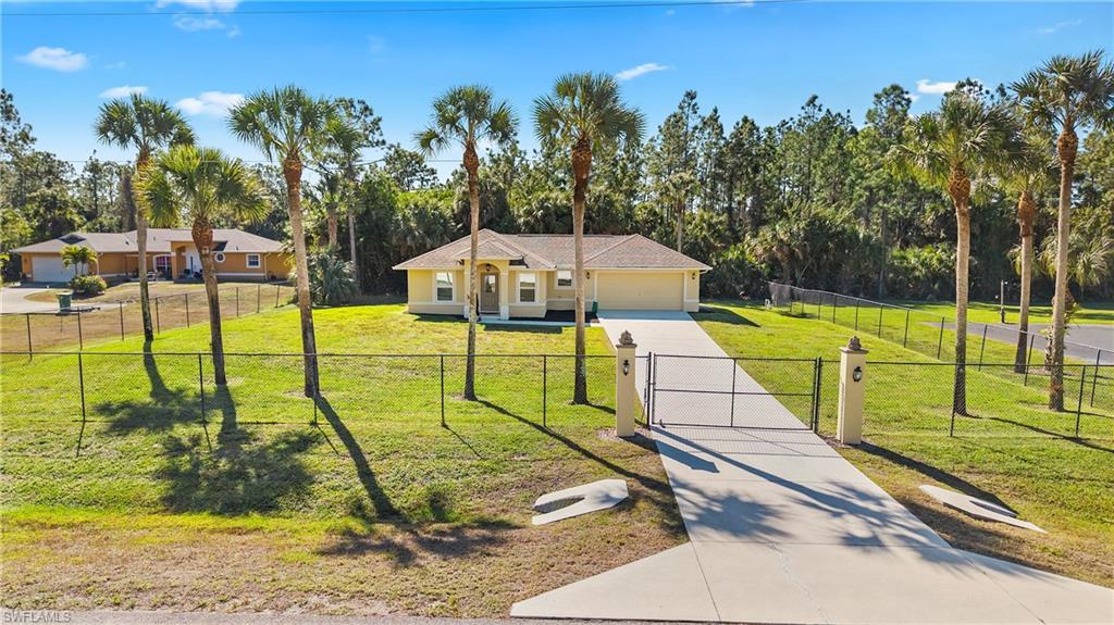 GOLDEN GATE ESTATES - Residential