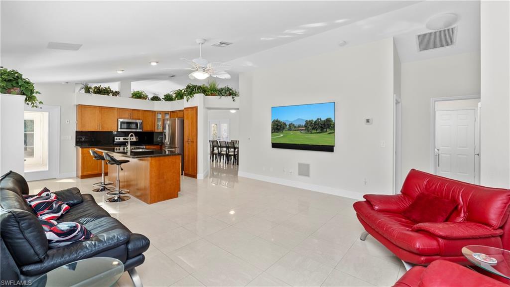 GOLDEN GATE ESTATES - Residential