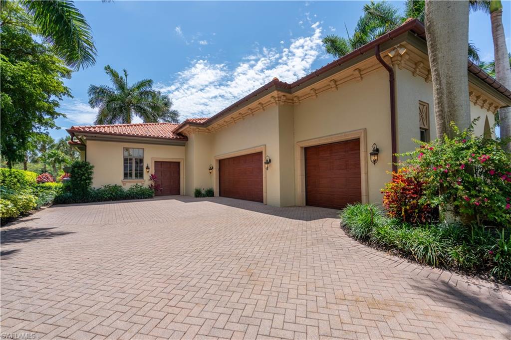 ESTATES AT BAY COLONY GOLF CLUB - Residential