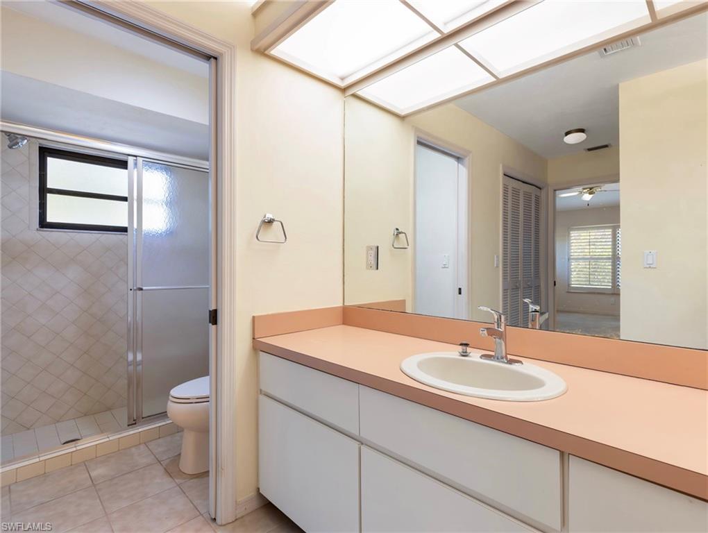 CALOOSA YACHT & RACQUET CLUB - Residential