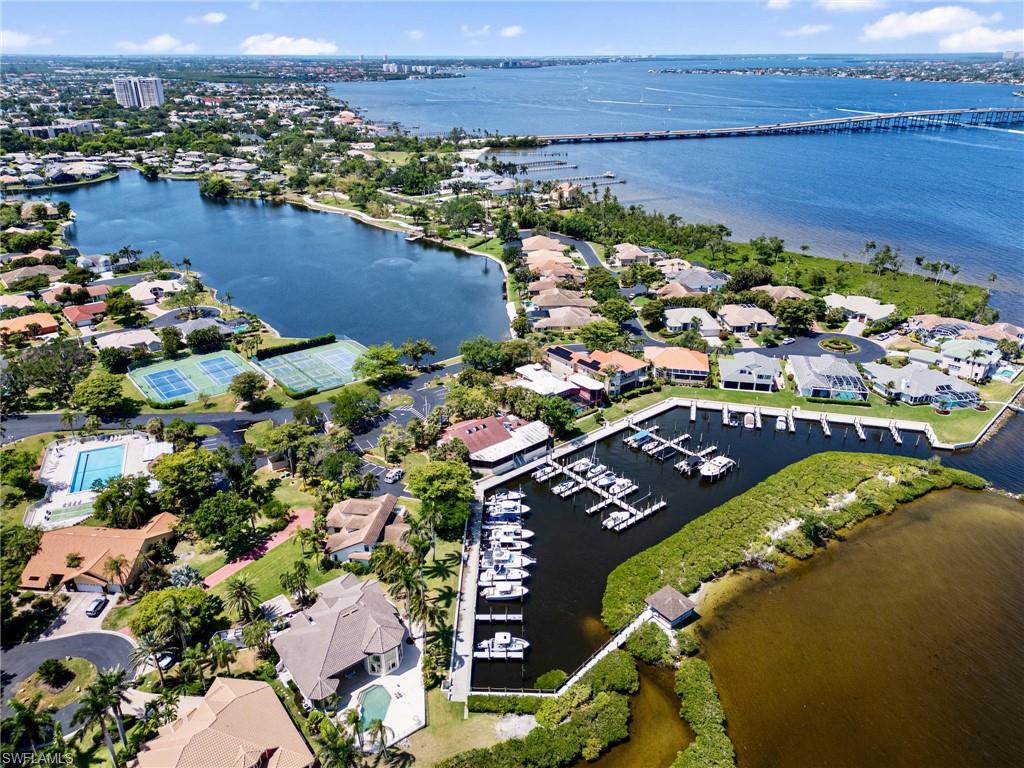 CALOOSA YACHT & RACQUET CLUB - Residential