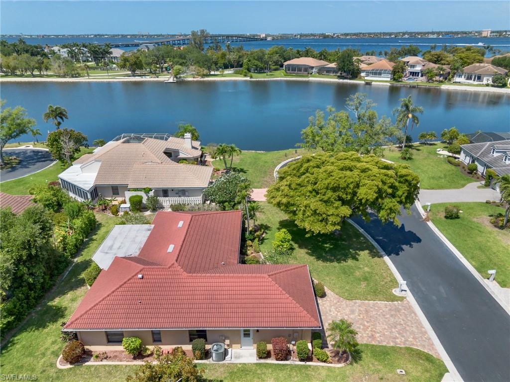 CALOOSA YACHT & RACQUET CLUB - Residential