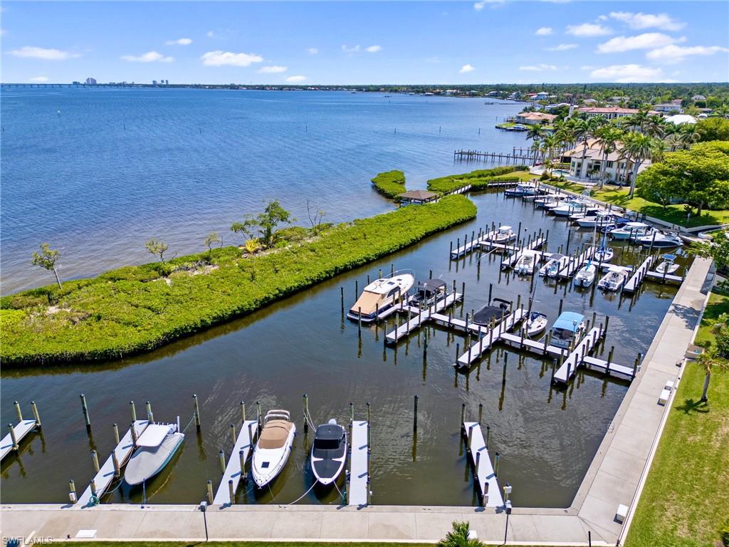 CALOOSA YACHT & RACQUET CLUB - Residential